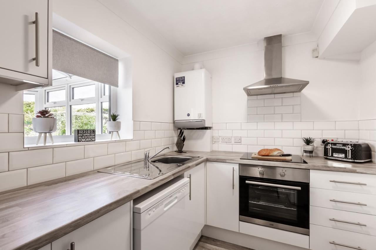 Curlew - 3 Bedrooms Wi-Fi, Parking, Contractors Thornton  Dış mekan fotoğraf