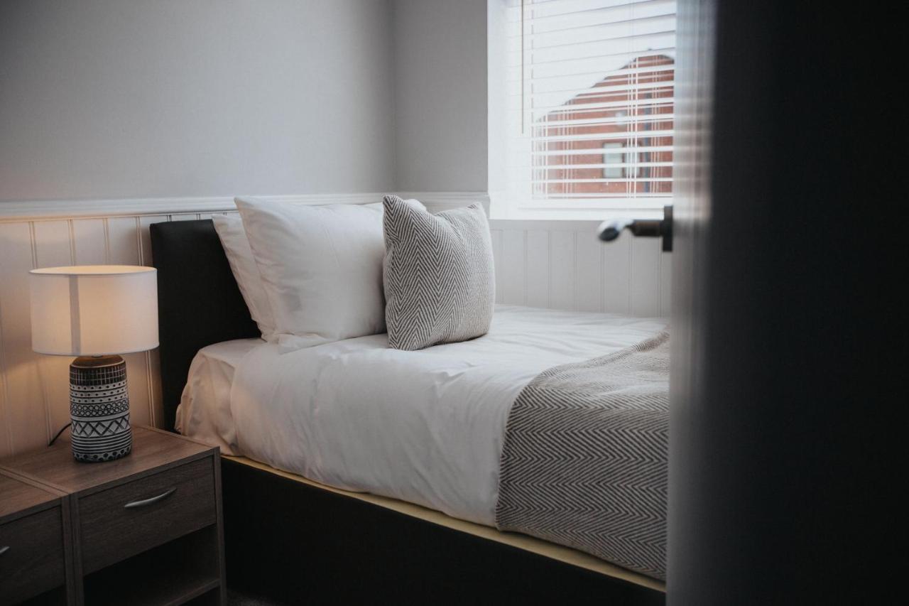 Curlew - 3 Bedrooms Wi-Fi, Parking, Contractors Thornton  Dış mekan fotoğraf